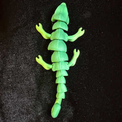 Articulated Chameleon Flexi Trail Buddy