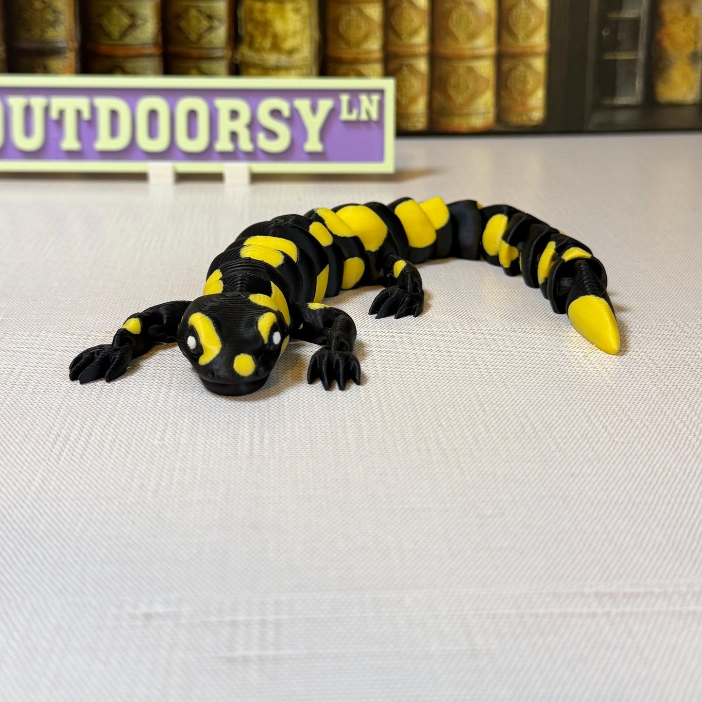 Articulated Flexi Salamander Trail Buddy