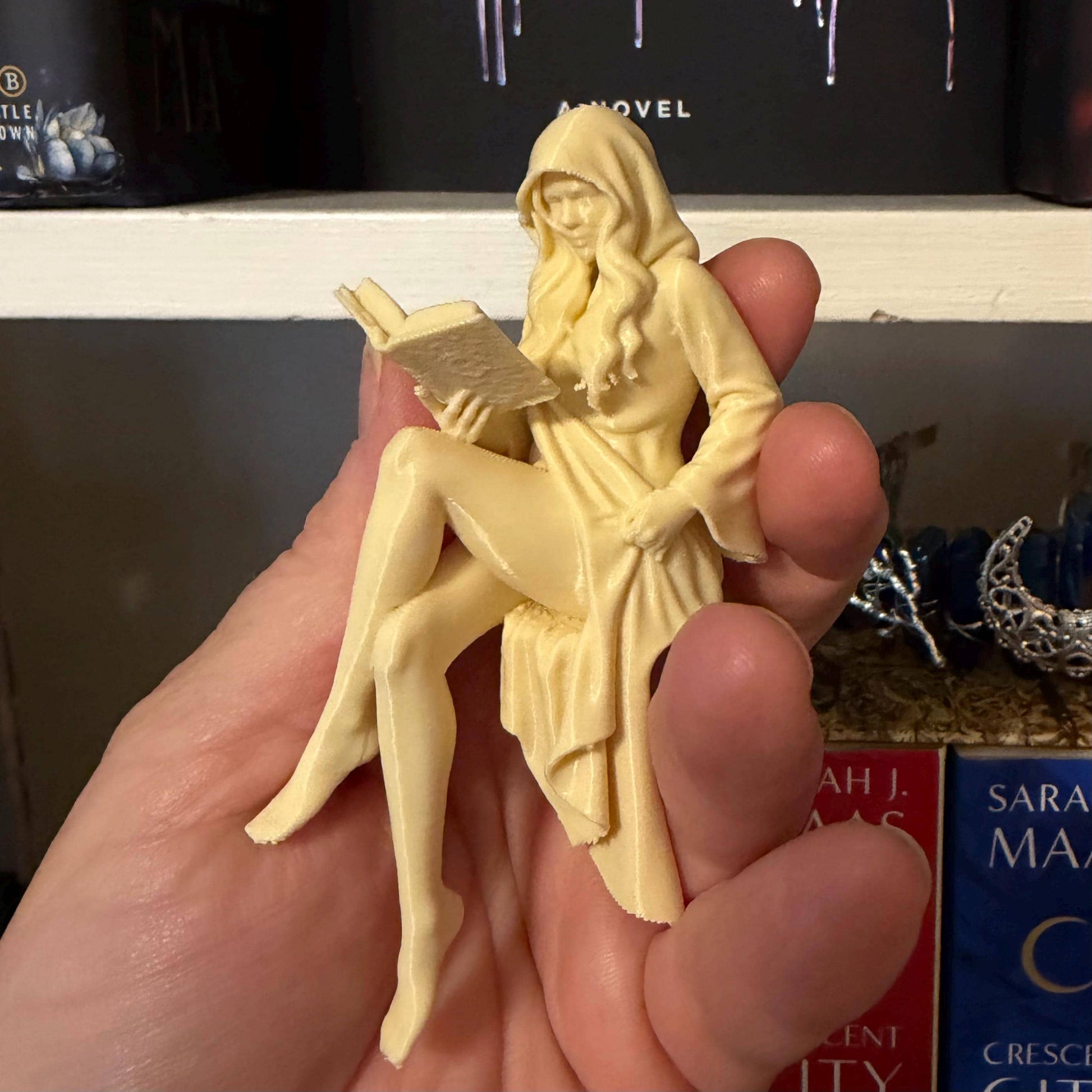 The Book Babe Perchling | Shelf Sitter