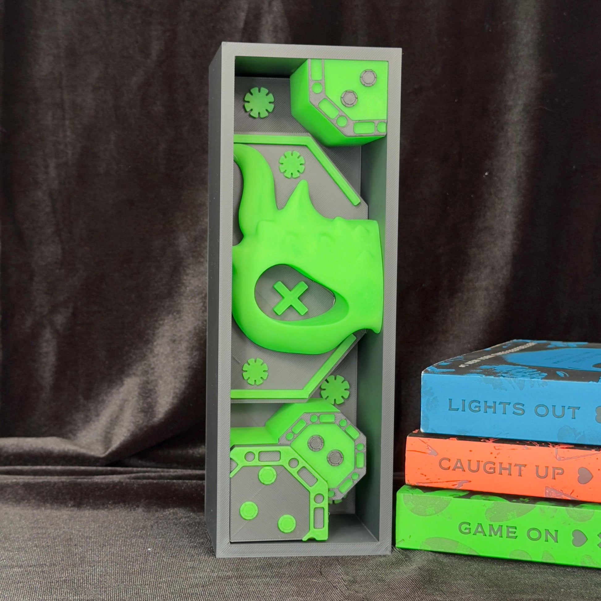 Green Mask and Poker Chips Book Nook | Dark Romance Bookshelf Decor Bookends