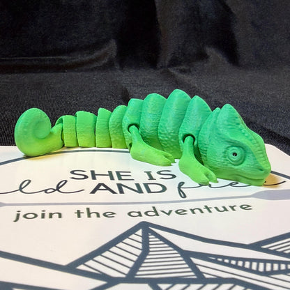 Articulated Chameleon Flexi Trail Buddy