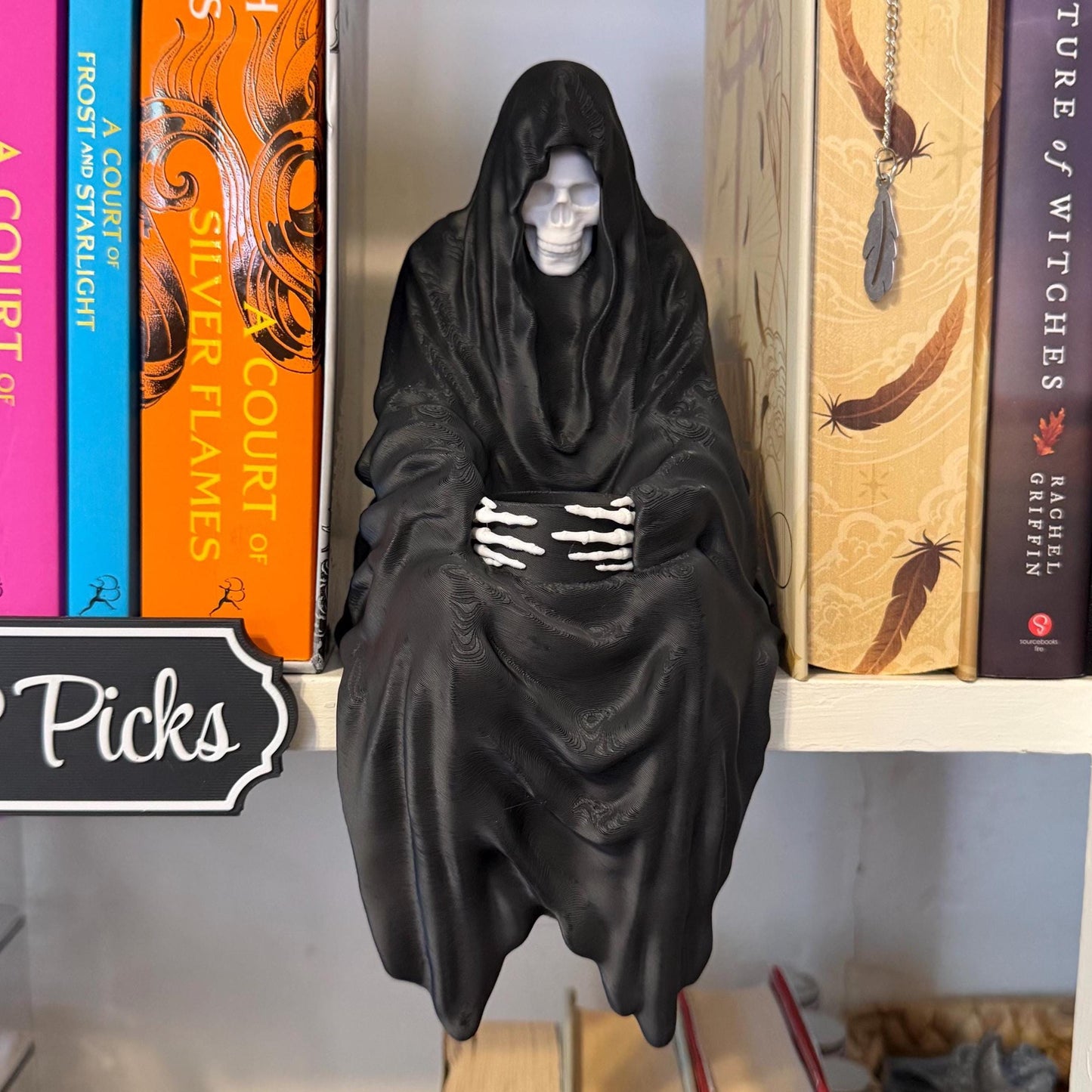 Suriel Tealight Holder XL | Shelf Sitter Perchling | Grim Reaper | Romantasy Bookshelf Decor