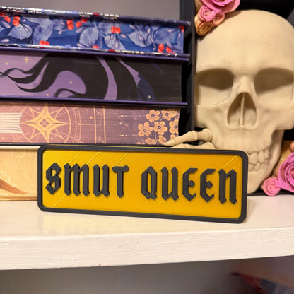 Smut Queen Sign Shelf Sitter | Spicy Romance Bookshelf Decor | Bookish Desk Nameplate