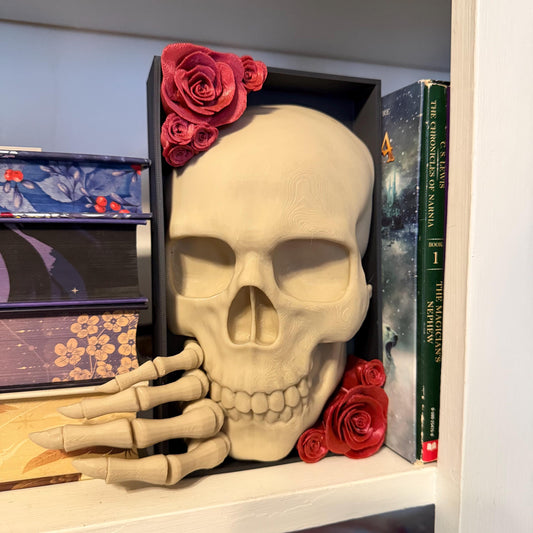 Skull and Roses Book Nook | Dark Romance Bookshelf Decor | Gothic Fantasy Shelf Sitter