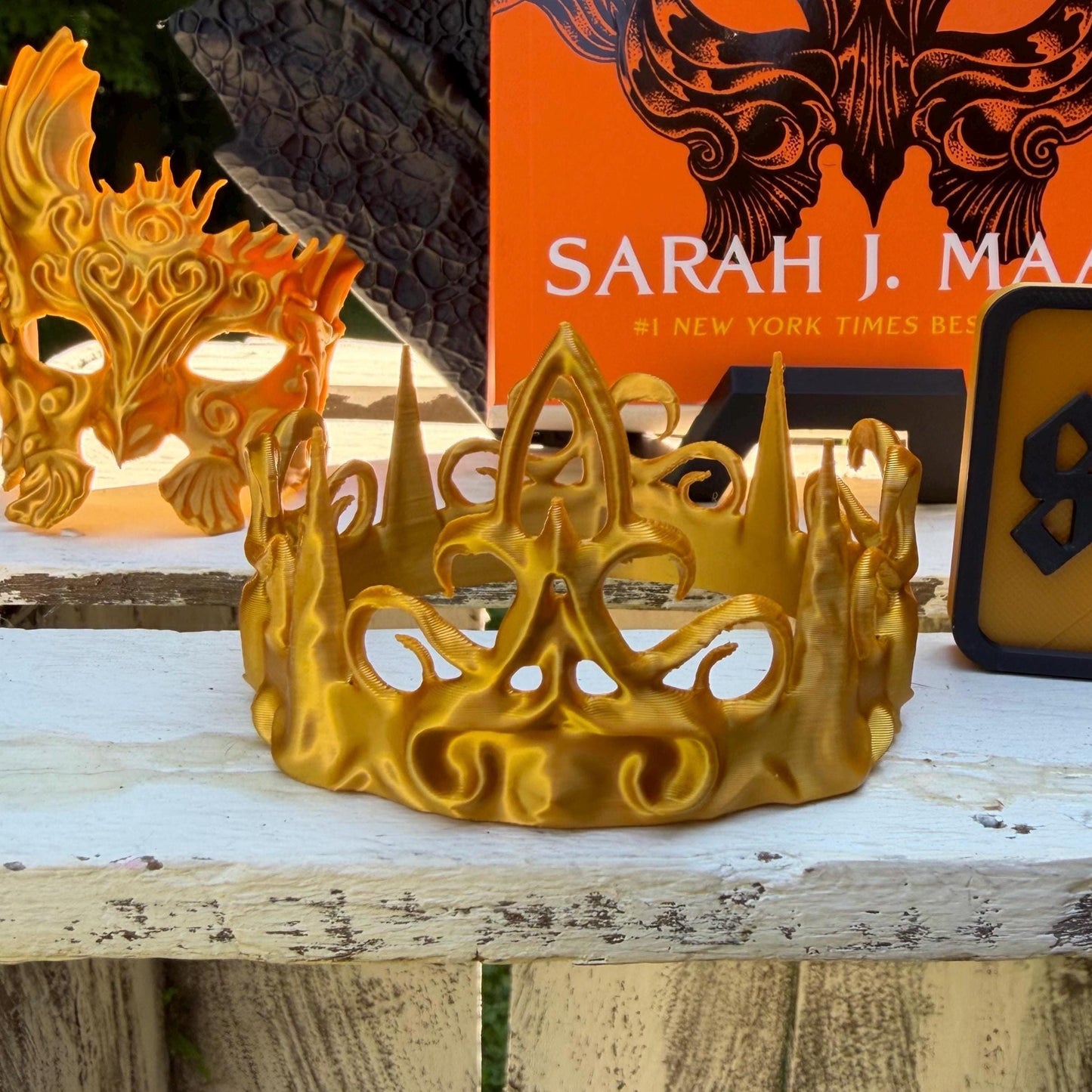 ACOTAR Inspired Dread Trove Decor | Mask, Crown, and Harp | Night Court Bookshelf