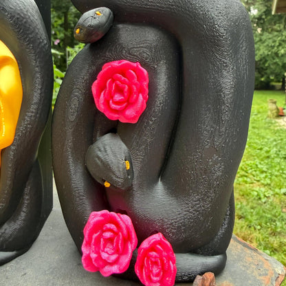Snake and Floral Gothic Book Nook | Dark Academia Bookshelf Decor | Skull and Serpent | Romantasy