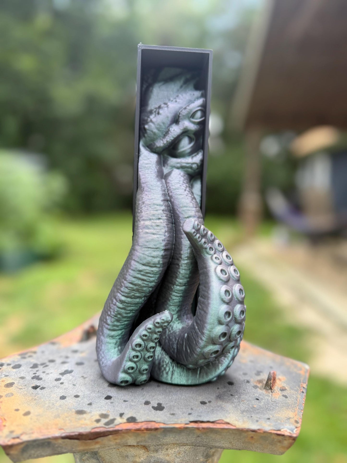 Cthulhu Book Nook | Tentacle Bookend | Dark Fantasy Bookshelf Decor | Gothic Library Art