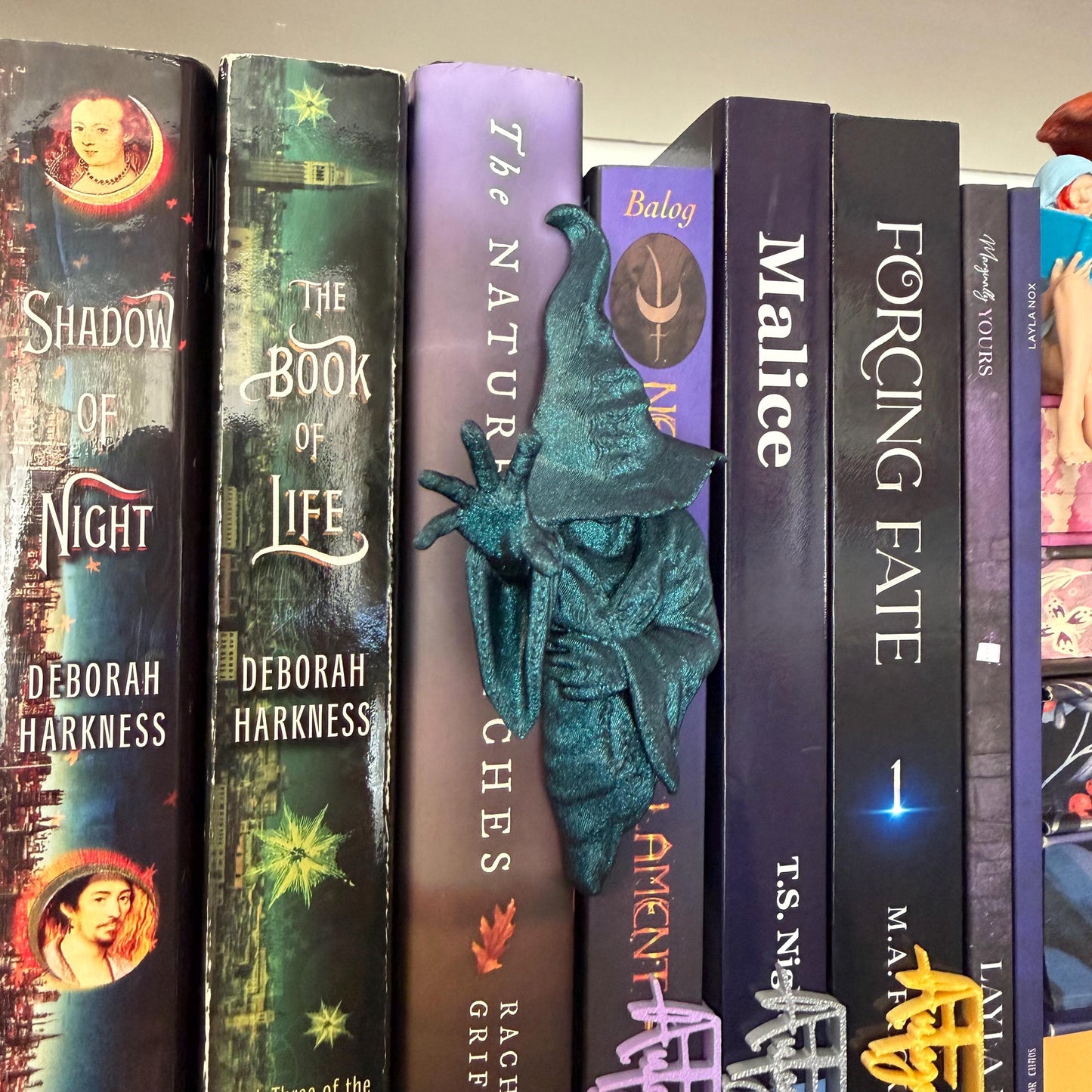 Witch Spine Hugger | Bookish Magnet | Gothic Wall Decor | Dark Academia Accent | Macabre Bookshelf Art