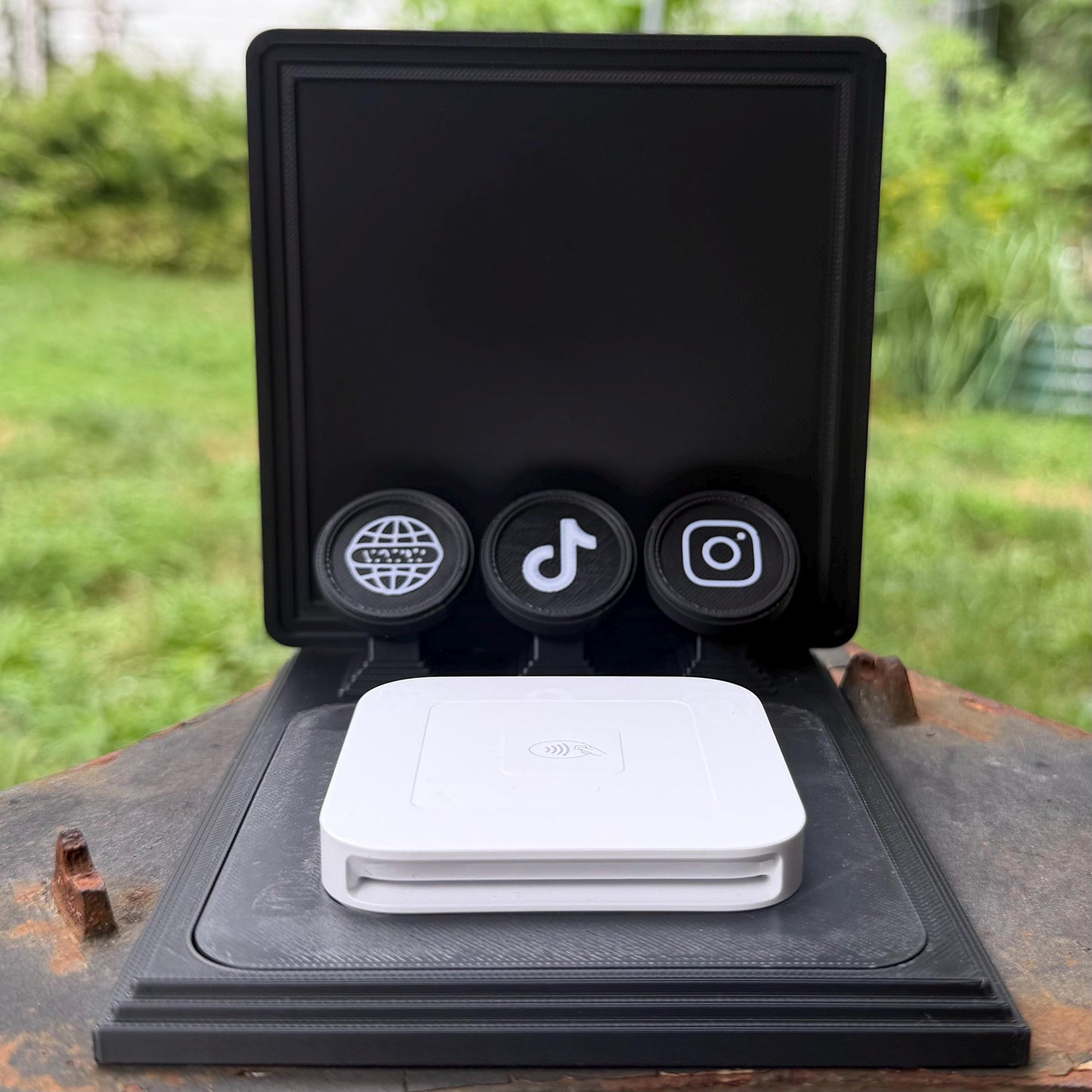 Gothic NFC & Payment Reader Stand | Customizable Vendor Display Stand