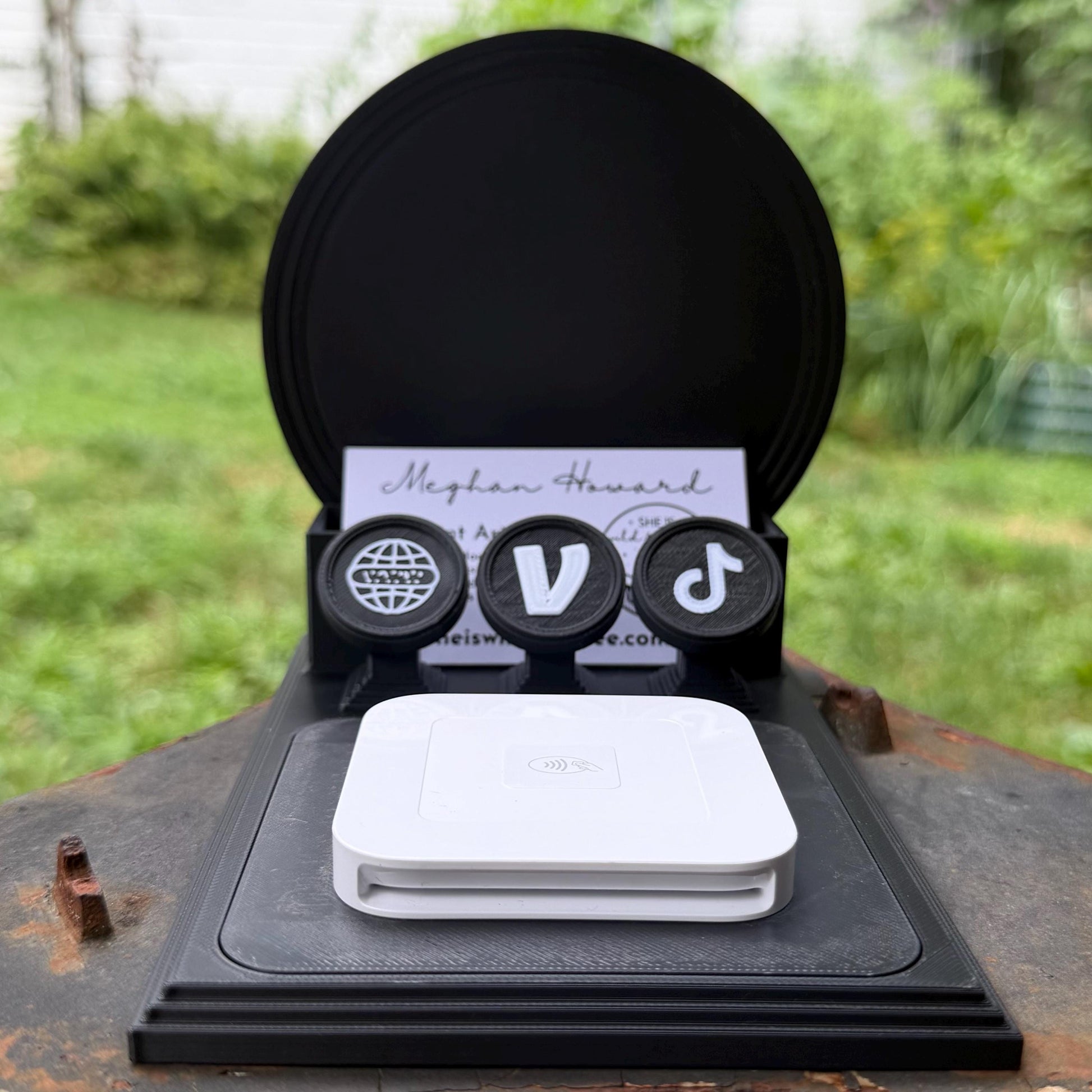 Gothic All-In-One Vendor Stand | Business Card Holder, NFC Tags & Payment Reader | Customizable Display Stand