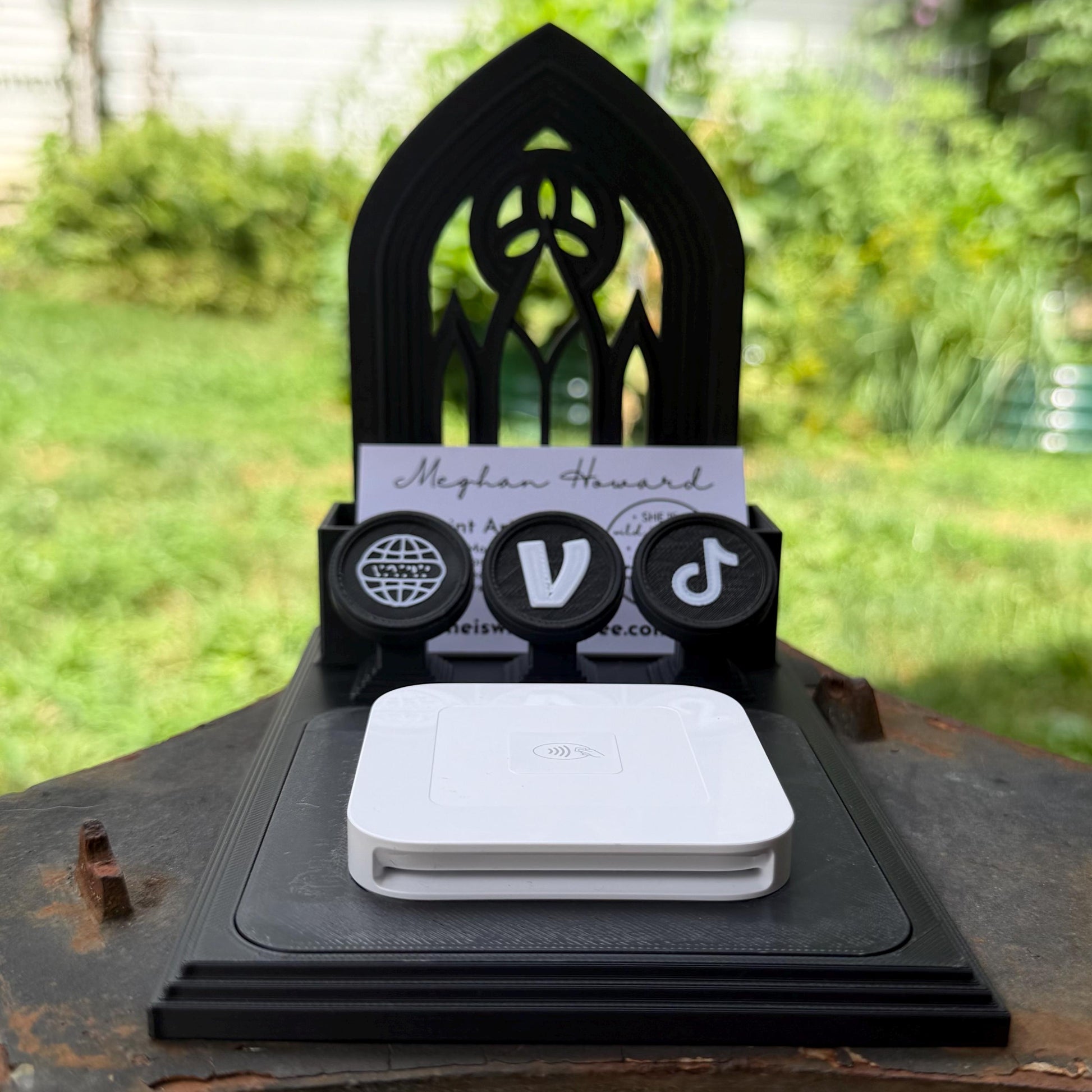 Gothic All-In-One Vendor Stand | Business Card Holder, NFC Tags & Payment Reader | Customizable Display Stand