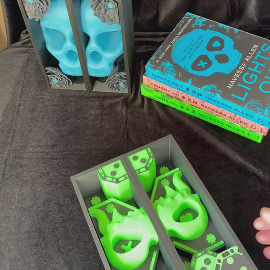 Green Mask and Poker Chips Book Nook | Dark Romance Bookshelf Decor Bookends
